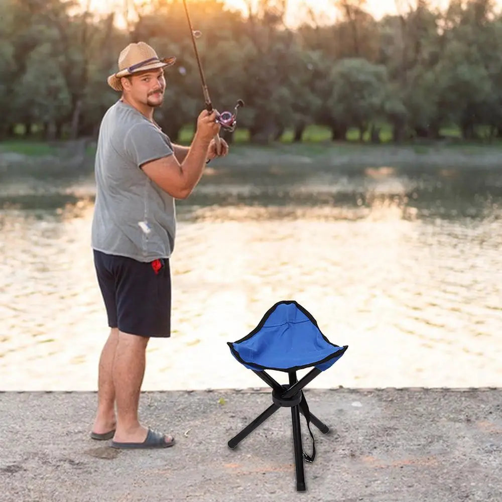 Multifunctional Folding Camping Tripod Stools Portable Fishing Stool Outdoor Chair Beach Small Tripod Stool for Hiking Hunting