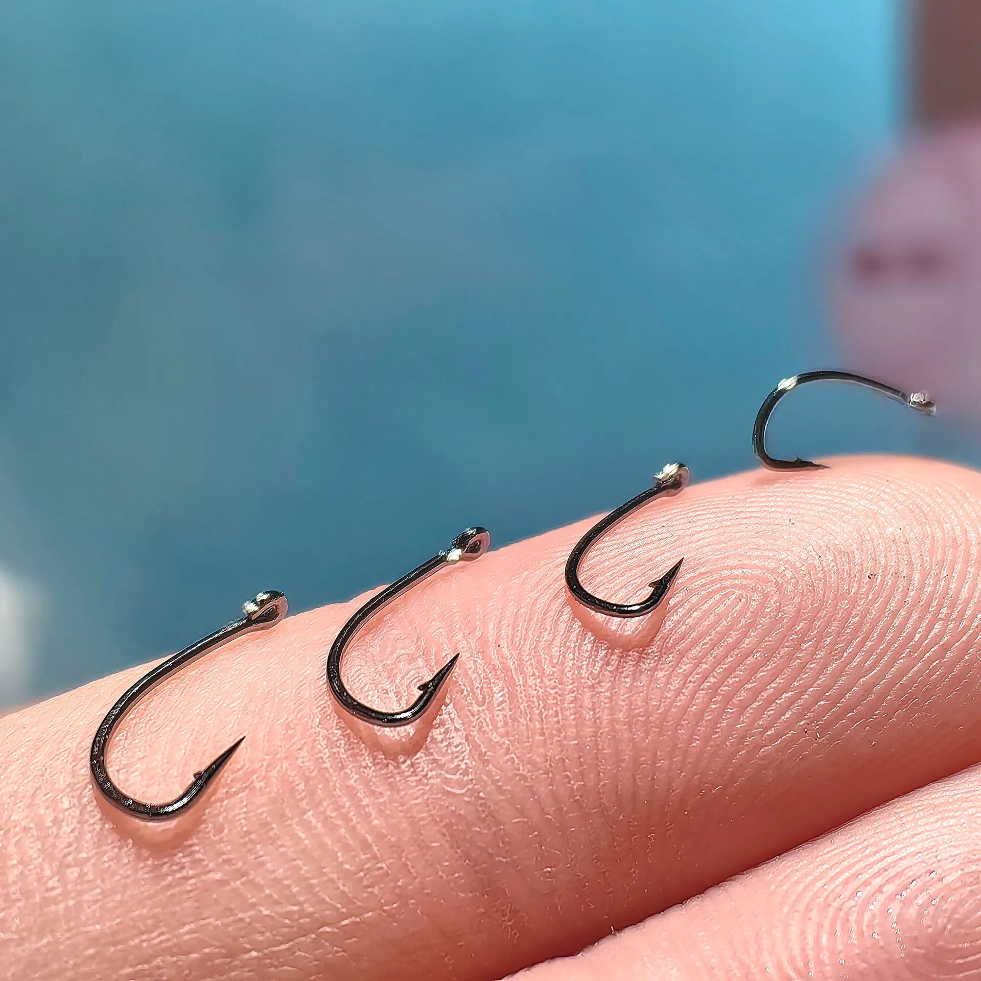 100Pcs/Pack 12# 14# 16# 18# Black Nickel Trout Single Hook With Barb High Carbon Steel Fishing Flies Spoon Hooks